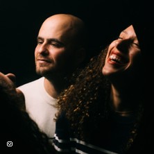 AD&Egrave;LE CHARVET & FLORIAN CAROUBI Lundi Musical